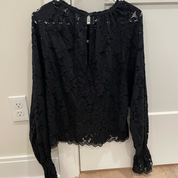 Free people bundle- three long sleeves - Picture 11 of 16